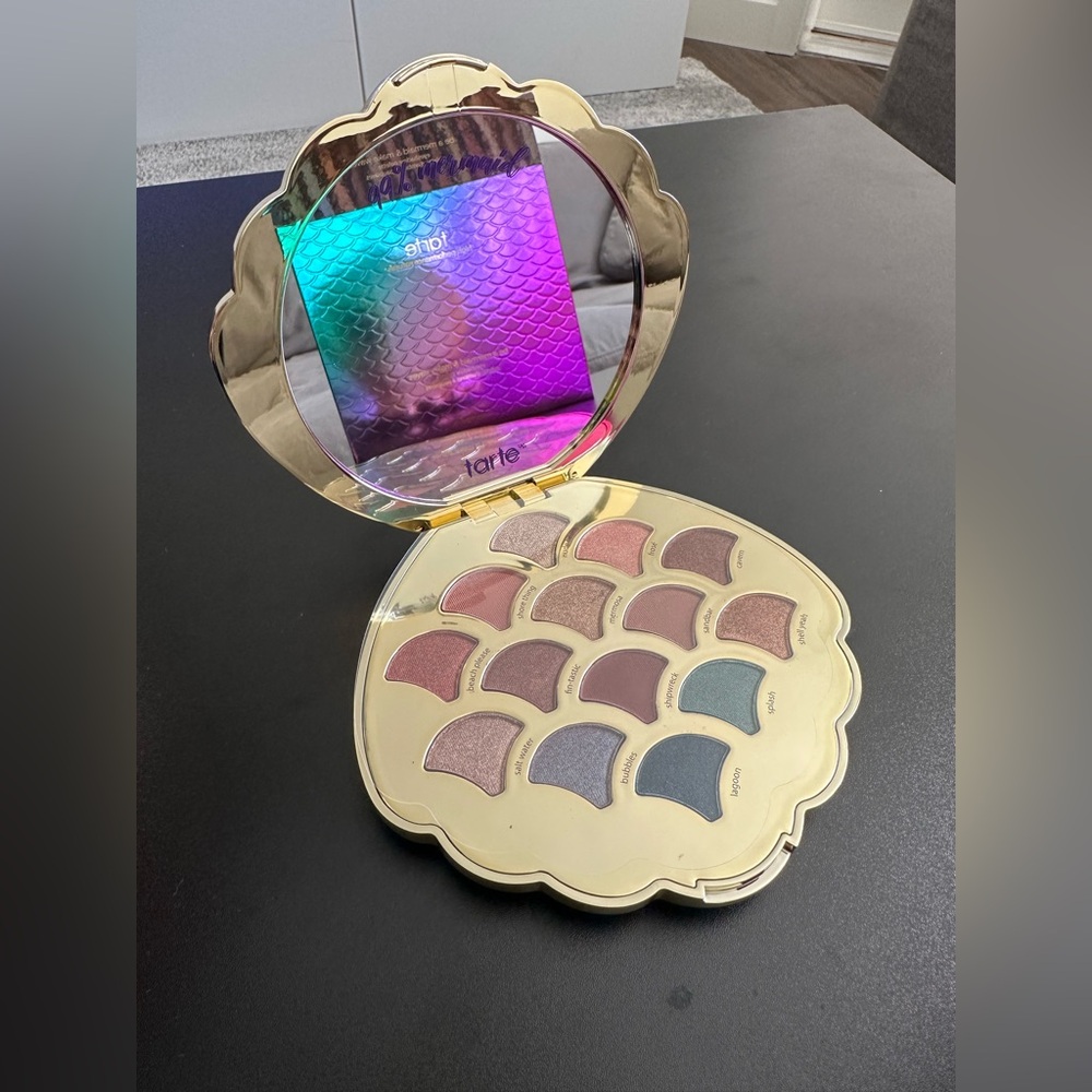 Tarte Be a Mermaid & Make Waves eyeshadow palette